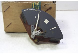 VOLTMETRE DE COMPTEUR JAEGER 094655...PEUGEOT 404 voir descriptif