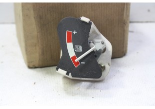 VOLTMETRE DE COMPTEUR JAEGER 310450/02...RENAULT R4 R5 voir descriptif