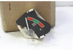 VOLTMETRE DE COMPTEUR JAEGER 306590/02...RENAULT R4 R5 voir descriptif