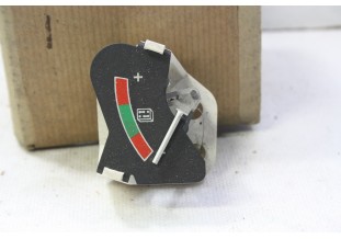 VOLTMETRE DE COMPTEUR JAEGER 306590/02...RENAULT R4 R5 voir descriptif