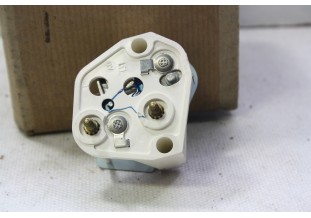 VOLTMETRE DE COMPTEUR JAEGER 306590/02...RENAULT R4 R5 voir descriptif