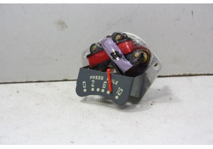 RECEPTEUR DE PRESSION D'HUILE 24V JAEGER 079567...BERLIET SAVIEM voir descriptif