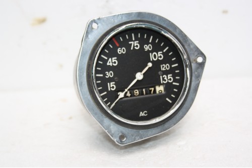 COMPTEUR DE VITESSE/KM AC...CAMIONS TRACTEURS voir descriptif