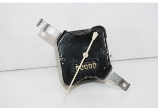 COMPTEUR DE TABLEAU DE BORD HEXAGONAL JAEGER 106km/h...RENAULT UTILITAIRES GALION voir descriptif