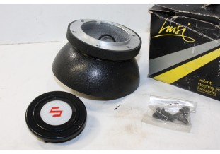 MOYEU POUR VOLANT LUISI 6831...SUZUKI AUTOS DIVERS ANCIENNES / COLLECTIONS