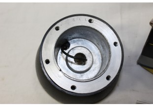 MOYEU POUR VOLANT LUISI 6831...SUZUKI AUTOS DIVERS ANCIENNES / COLLECTIONS