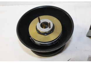 MOYEU POUR VOLANT LUISI 6831...SUZUKI AUTOS DIVERS ANCIENNES / COLLECTIONS