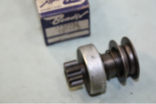 LANCEUR BENDIX 300641 POUR DEMARREUR PARIS-RHONE D8E D10E...PEUGEOT RENAULT SIMCA voir descriptif