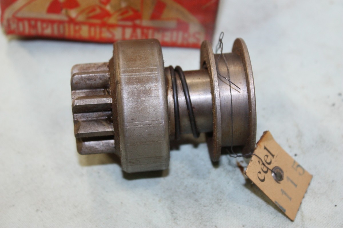 LANCEUR CEEL 1115 POUR DEMARREUR DUCELLIER 400 A...RENAULT JUVA 4 voir descriptif