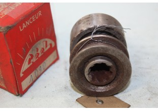 LANCEUR CEEL 1099 POUR DEMARREUR DUCELLIER 6077 B/,6020A,6022 A/B,6029A,6030A...RENAULT 4CV JUVA 4 voir descriptif