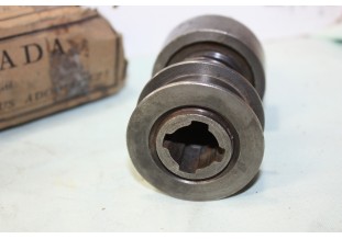 LANCEUR BENADA POUR DEMARREURS marques à voir...TRACTEURS CAMIONS ANCIENS voir descriptif