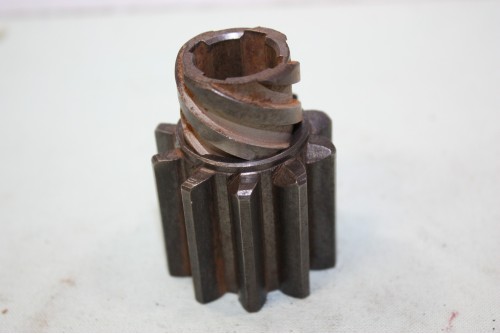 PIGNON LUCAS pour LANCEUR DE DEMARREUR...AUSTIN JAGUAR TRIUMPH MORRIS ROVER voir descriptif