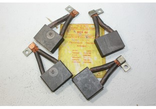 CHARBONS BSX 60 POUR DEMARREUR BOSCH...POUR BERLIET HAENSCHEL KHD MERCEDES