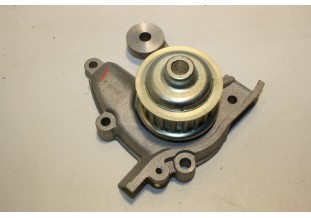 POMPE A EAU NIPPARTS NPJ GMB 151114...NISSAN SUNNY voir descriptif