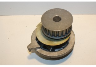 POMPE A EAU SALERI PA512P...OPEL ASCONA ASTRA KADETT VECTRA voir descriptif