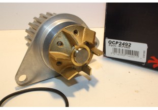 POMPE A EAU QUINTON HAZELL QCP2492.PEUGEOT 106 I / II 205 I / II 206 306 309 405