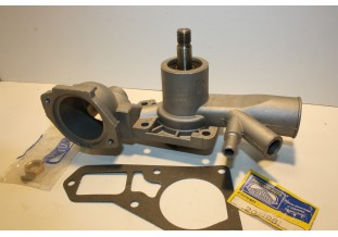 POMPE A EAU SASIC 2021981...PEUGEOT 504 505 voir descriptif