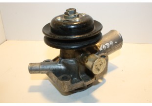 POMPE A EAU SKODA 113050000...SKODA  105 120 voir descriptif
