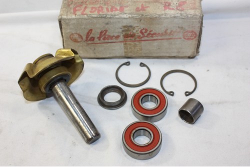 KIT DE REPARATION DE POMPE A EAU MORINIERE 26111...FLORIDE CARAVELLE R8 voir descriptif