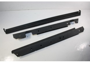 JEU DE SUPPORTS POUR RADIATEUR DE REFROIDISSEMENT...RENAULT R8 R8S R8 GORDINI R10 ALPINE A110