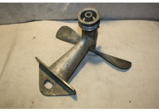 ENSEMBLE HELICE DE VENTILATEUR + POULIE + SUPPORT...AUTOS TRACTEURS ANCIENS COLLECTION voir descriptif