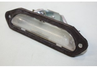 ECLAIREUR DE PLAQUE DE POLICE PK 5829...PEUGEOT 504 BERLINE GL GTD GTI