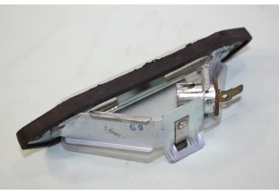 ECLAIREUR DE PLAQUE DE POLICE PK 5829...PEUGEOT 504 BERLINE GL GTD GTI