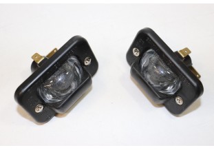 PAIRE D'ECLAIREURS DE PLAQUE SEIMA 41300...RENAULT R15 R17