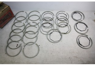 LOT DE SEGMENTS MOTEUR DIVERS D/54,50mm SR...RENAULT 4CV R4 SUPER mot 680 63/67