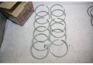 LOT DE SEGMENTS MOTEUR DIVERS D/54,50mm SR...RENAULT 4CV R4 SUPER mot 680 63/67