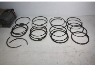 JEU DE SEGMENTS MOTEUR D/76mm PERFECT CIRCLE...FIAT 127S RITMO 131 LANCIA BETA
