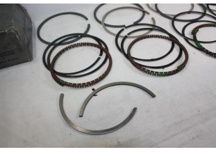 JEU DE SEGMENTS MOTEUR D/76mm PERFECT CIRCLE...FIAT 127S RITMO 131 LANCIA BETA