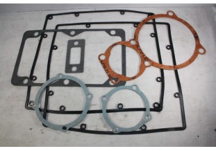 LOT DE JOINTS MOTEUR ou BV SLS 7050055...AUTOS TRACTEURS MOTEURS AGRICOLES ??