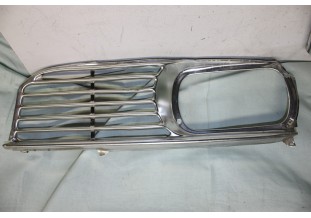 ENSEMBLE CALANDRE EN ALU 3 PARTIES...RENAULT R16 T TL TS