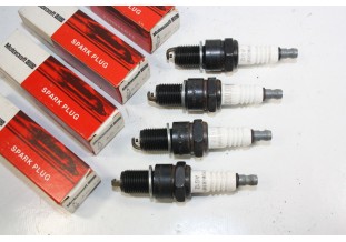 JEU DE 4 BOUGIES MOTORCRAFT AG 12..ALFASUD SIMCA 1000 RALLYE MATRA RENAULT FUEGO