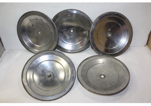 LOT DE 5 ENJOLIVEURS DE ROUE D/230mm...PEUGEOT 203 403 404/8