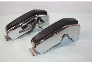 PAIRE DE BUTOIRS DE PARE CHOC H/155mm...FORD TAUNUS 15M 17M 20M OPEL ???