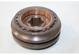 PIGNON DE BOITE DE VITESSE AV SYNCHRO...RENAULT PEUGEOT ??? voir descriptif