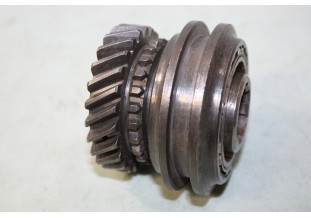 PIGNON DE BOITE DE VITESSE AV SYNCHRO...RENAULT PEUGEOT ??? voir descriptif