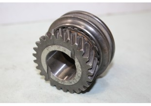 PIGNON DE BOITE DE VITESSE AV SYNCHRO...RENAULT PEUGEOT ??? voir descriptif