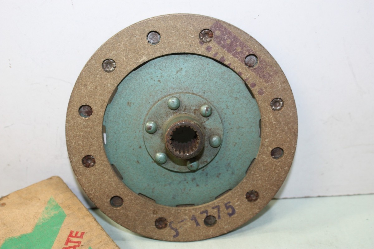 DISQUE D'EMBRAYAGE JED S1775 20 CANNELURES D/140mm...FIAT 500 avan...
