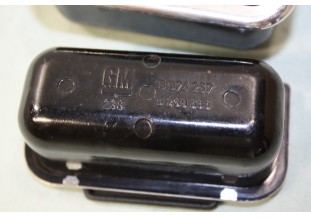 PAIRE DE CENDRIERS DE PORTIERE GM 238...FORD OPEL