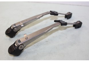 PAIRE DE BRAS D'ESSUIE GLACE A3M pour PHARES AVANTS L/175mm...AUTOS LADA SKODA