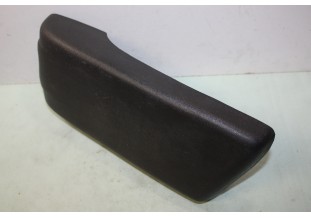 EMBOUT PLASTIQUE DE PARE CHOC...SIMCA TALBOT SAMBA ???