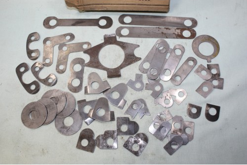 JEU D'ARRETOIRS POUR MOTEUR CITROEN n° 23...CITROEN ROSALIE 10CV voir descriptif