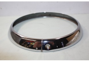 CERCLAGE DE PHARE D/180mm...AUTOS ANCIENNES DIVERS voir descriptif