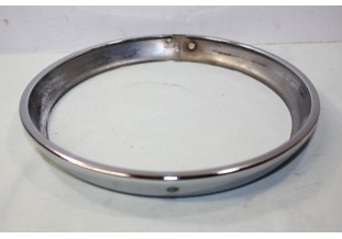 CERCLAGE DE PHARE D/180mm...AUTOS ANCIENNES DIVERS voir descriptif