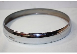 CERCLAGE DE PHARE D/185mm...CITROEN TRACTION AUTOS DIVERS voir descriptif