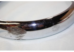 CERCLAGE DE PHARE OU FEU ADDITIONNEL HELLA D/160mm...AUTOS DIVERS voir descriptif