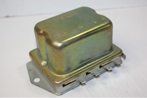 REGULATEUR 12V FEMSA GRK 12-8...SEAT 124 1430 DODGE  voir descriptif
